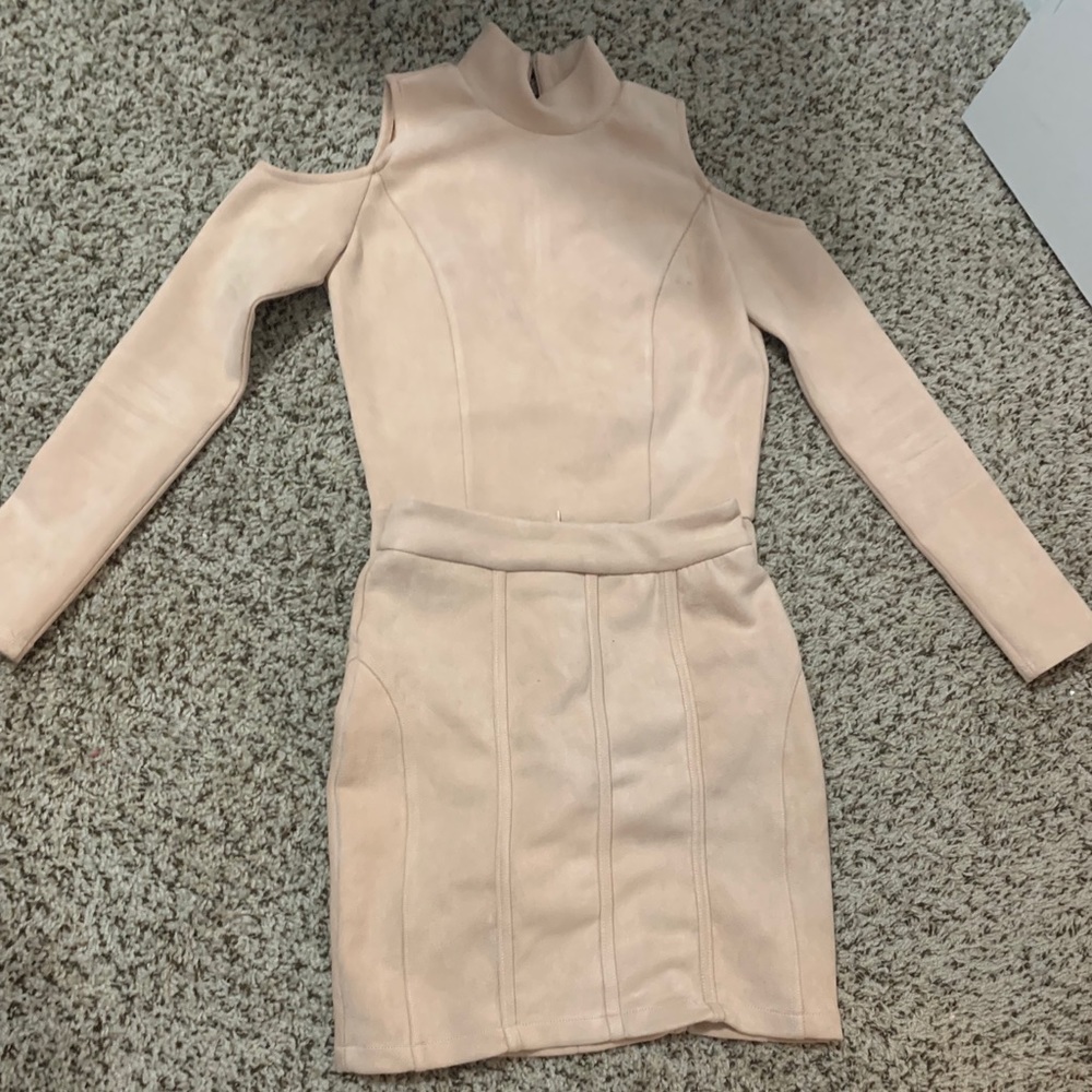 Two piece set
